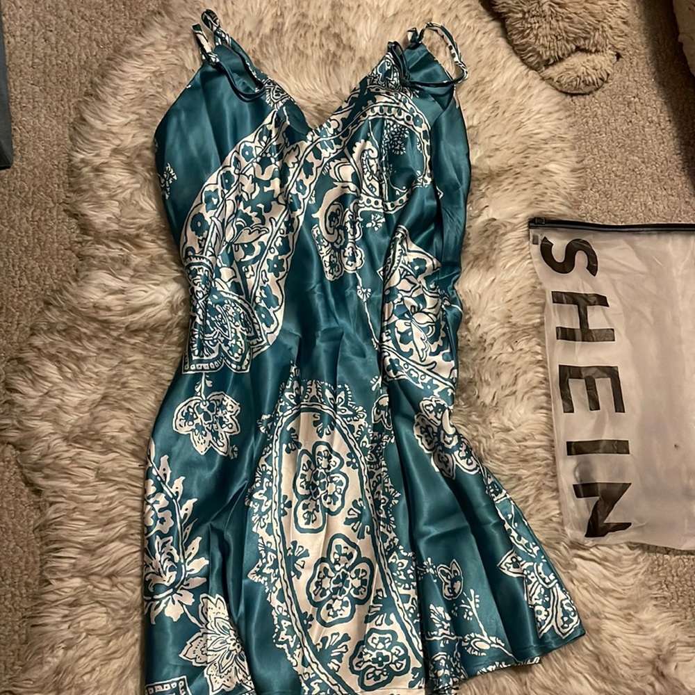Super cute dress